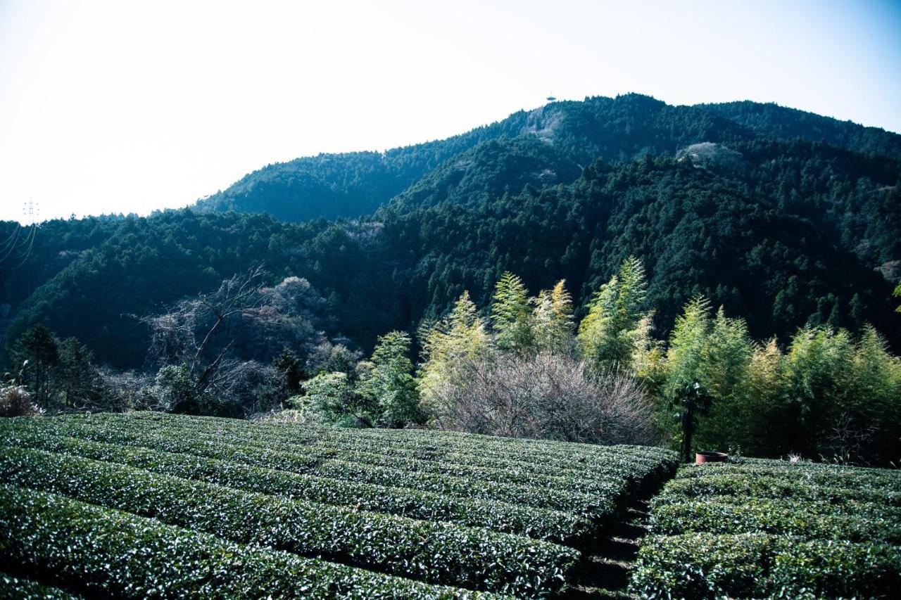 山の中の一棟貸切宿 五番地 Nambu (Yamanashi) Exteriör bild