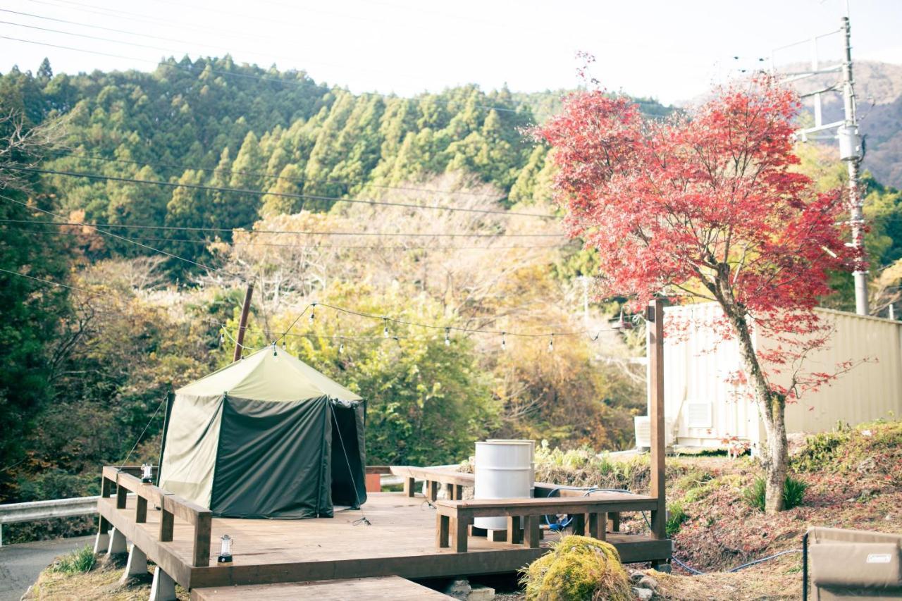 山の中の一棟貸切宿 五番地 Nambu (Yamanashi) Exteriör bild